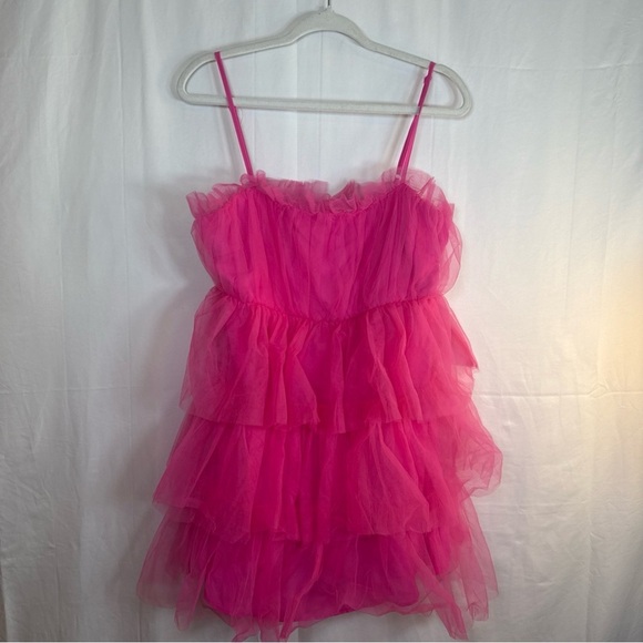 TCEC Dresses & Skirts - TCEC Pink Layered Mini Dress Size Large NWT